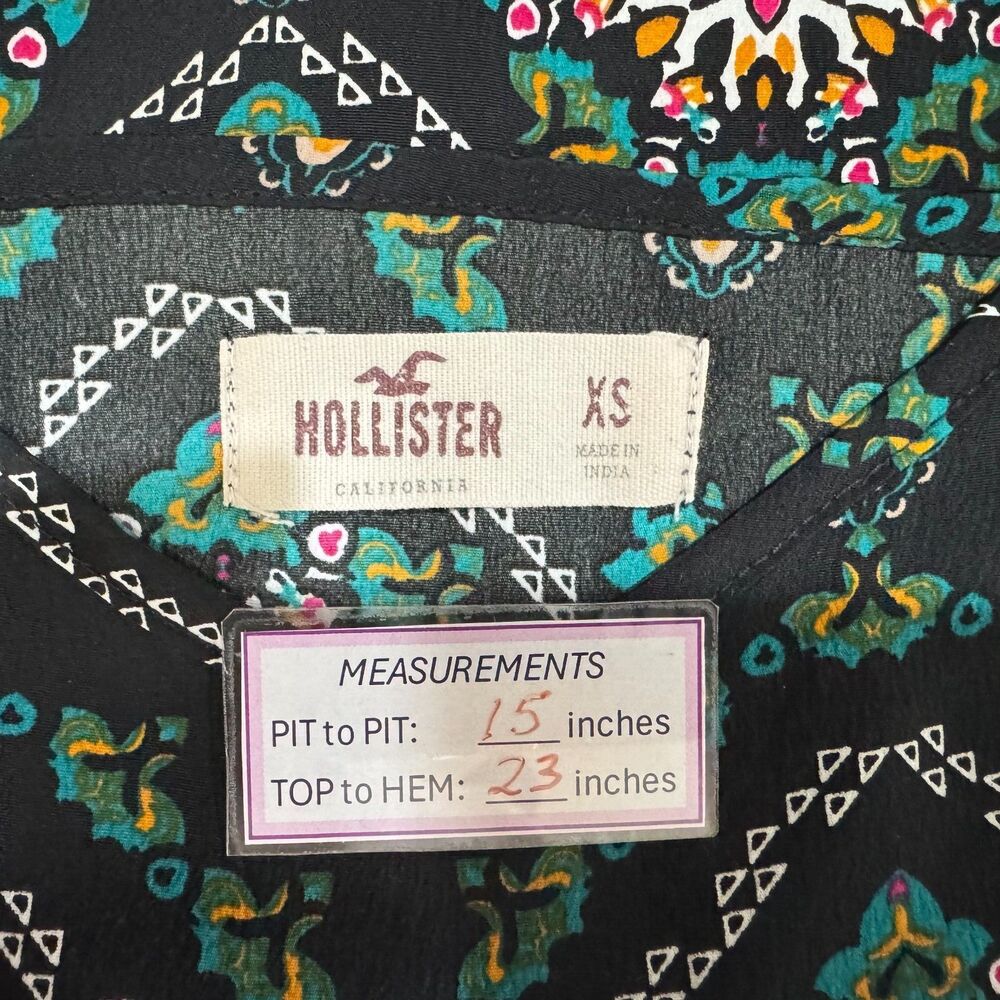 Hollister Crop Top Sz XS Black Green Smocked Sleeveless Strapped - Picture 5 of 6